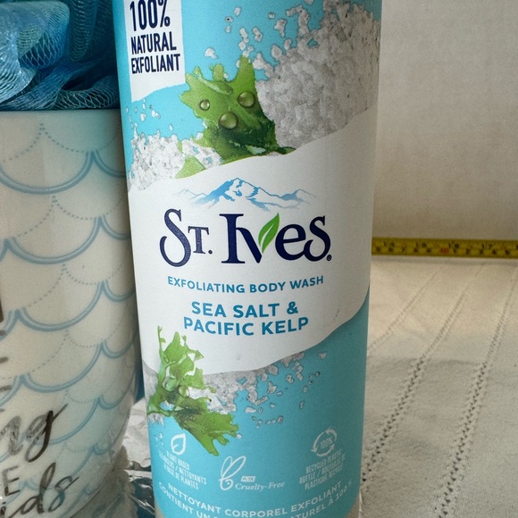 MUG BUNDLE “I’m done adulting let’s be mermaids” sponge w/tail St Ives body wash - Picture 15 of 16